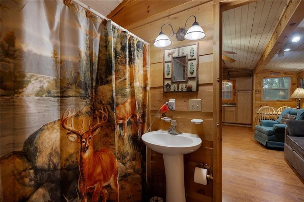 152 33rd Street Ellijay, GA 30540