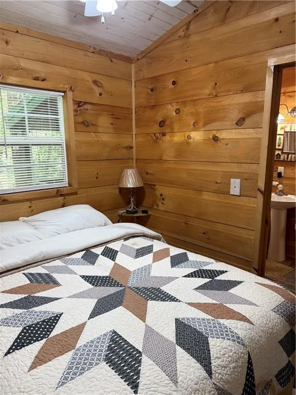 152 33rd Street Ellijay, GA 30540