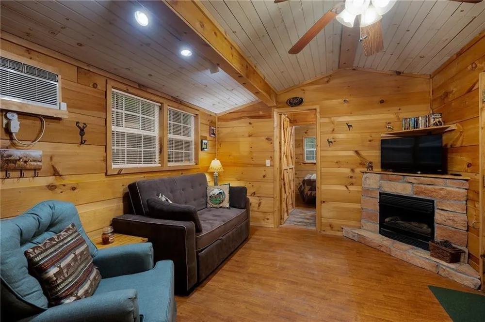 152 33rd Street Ellijay, GA 30540