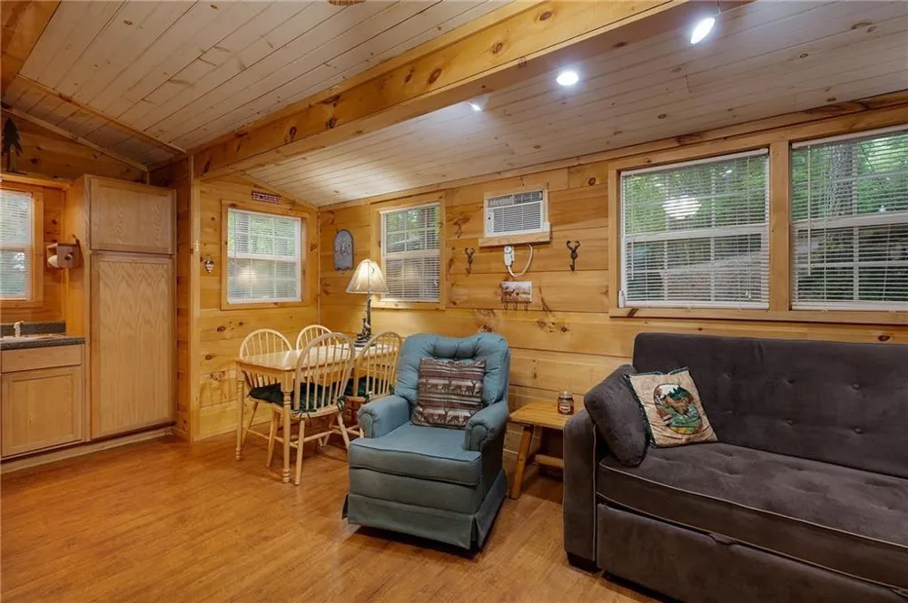 152 33rd Street Ellijay, GA 30540