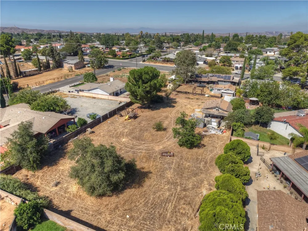 1320 Beaumont Avenue Beaumont, CA 92223