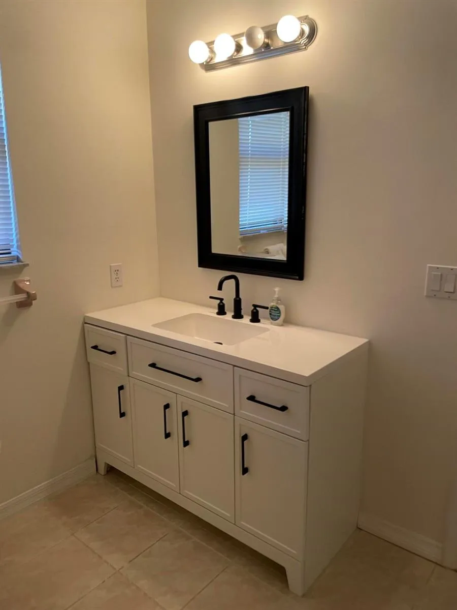 2322 SE SAINT LUCIE BOULEVARD Stuart, FL 34996