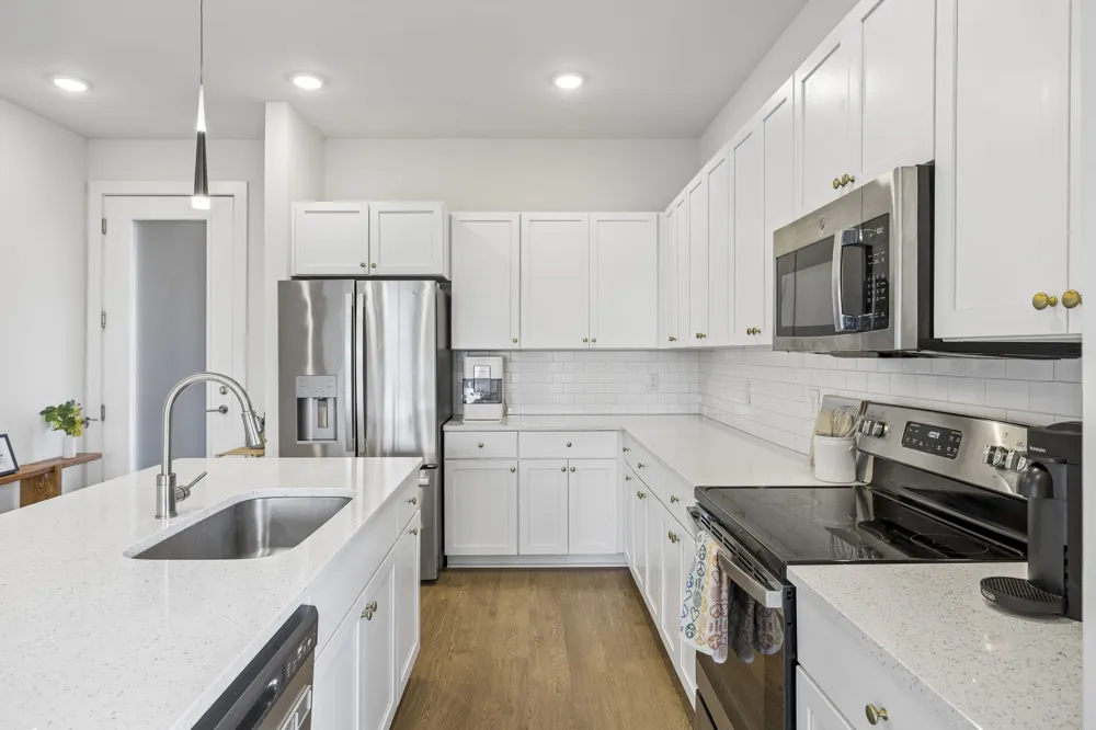 600 E Trinity Ln #208 Nashville, TN 37207