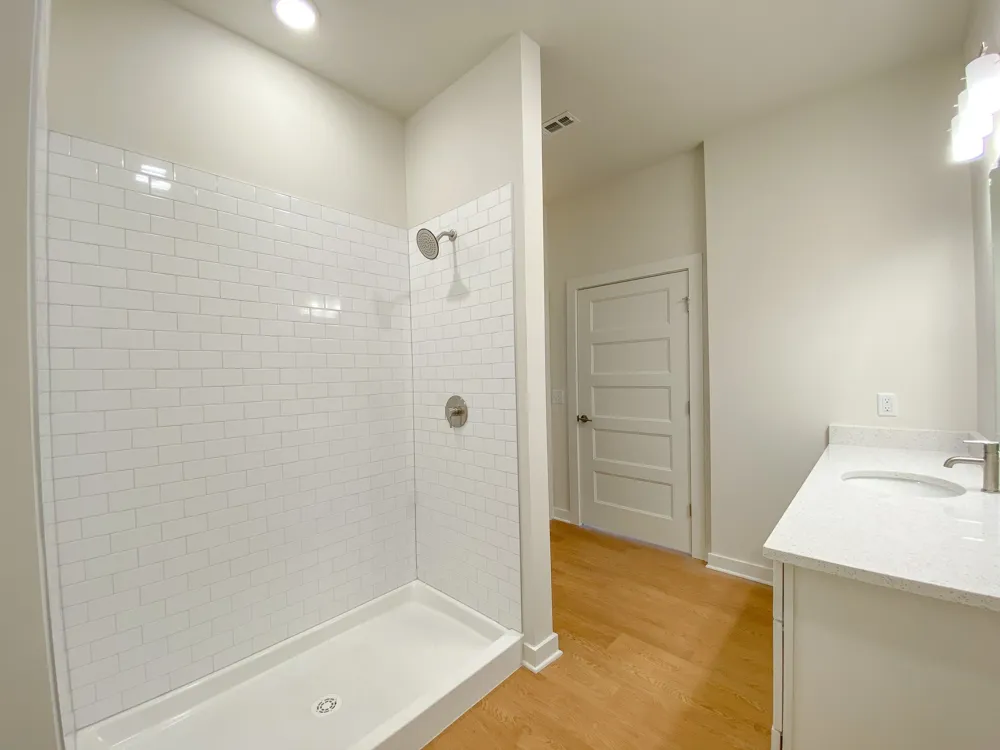 600 E Trinity Ln #208 Nashville, TN 37207