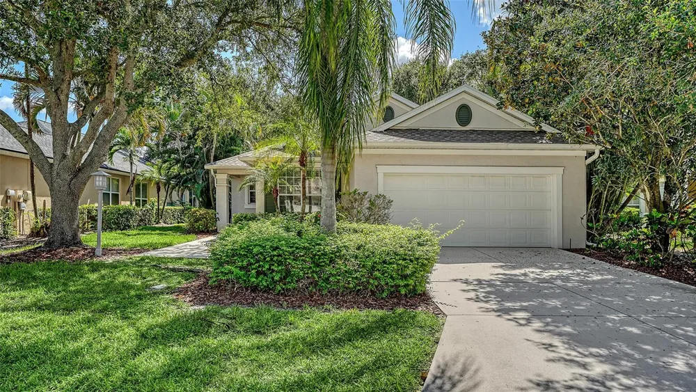 5539 SIMONTON STREET Bradenton, FL 34203