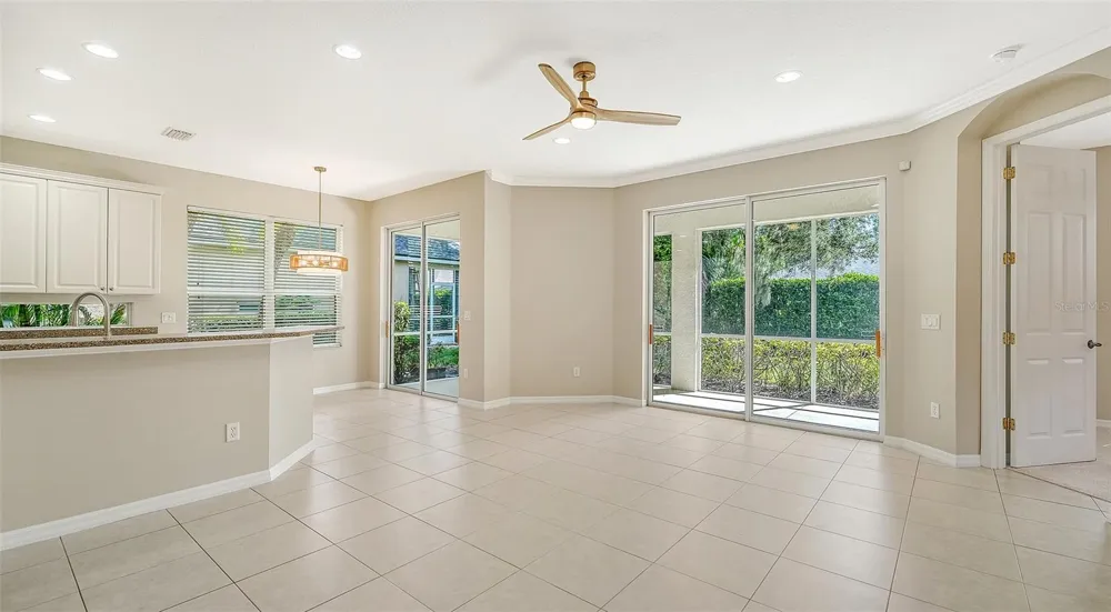 5539 SIMONTON STREET Bradenton, FL 34203