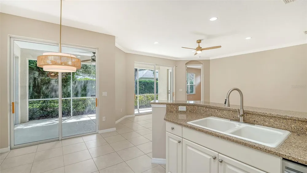 5539 SIMONTON STREET Bradenton, FL 34203