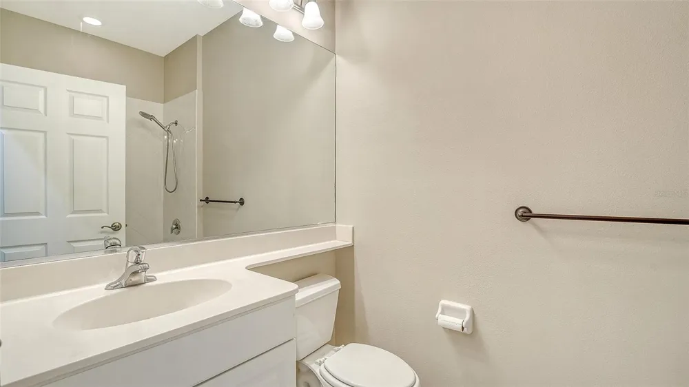 5539 SIMONTON STREET Bradenton, FL 34203