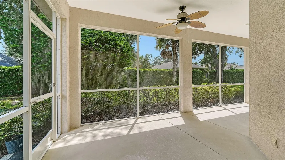 5539 SIMONTON STREET Bradenton, FL 34203