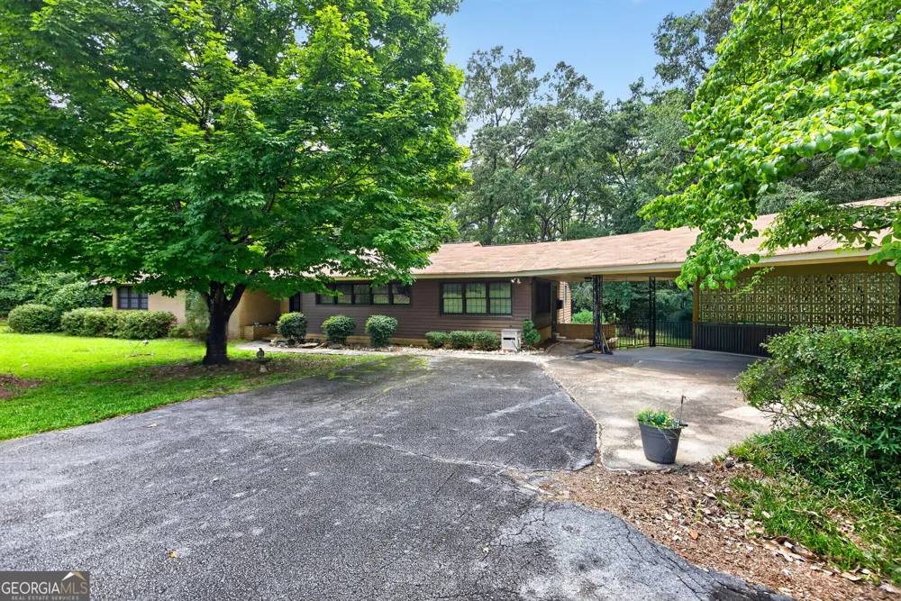 514 Farris BLVD Manchester, GA 31816