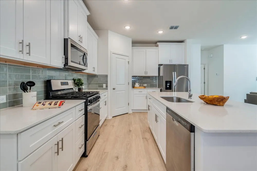 223 Rieber Road Kyle, TX 78640
