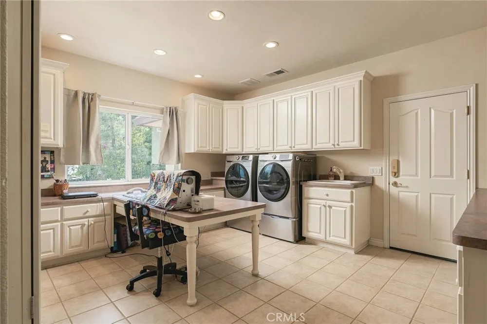 14898 Eagle Ridge Drive Forest Ranch, CA 95942