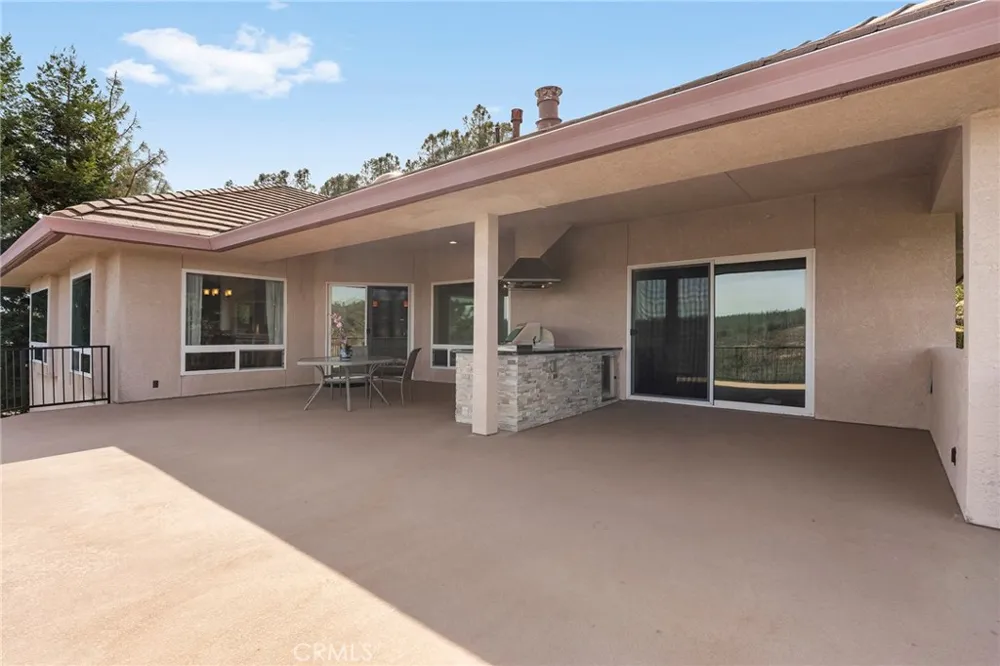 14898 Eagle Ridge Drive Forest Ranch, CA 95942