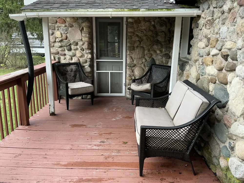 82248 45th Avenue Coloma, MI 49038