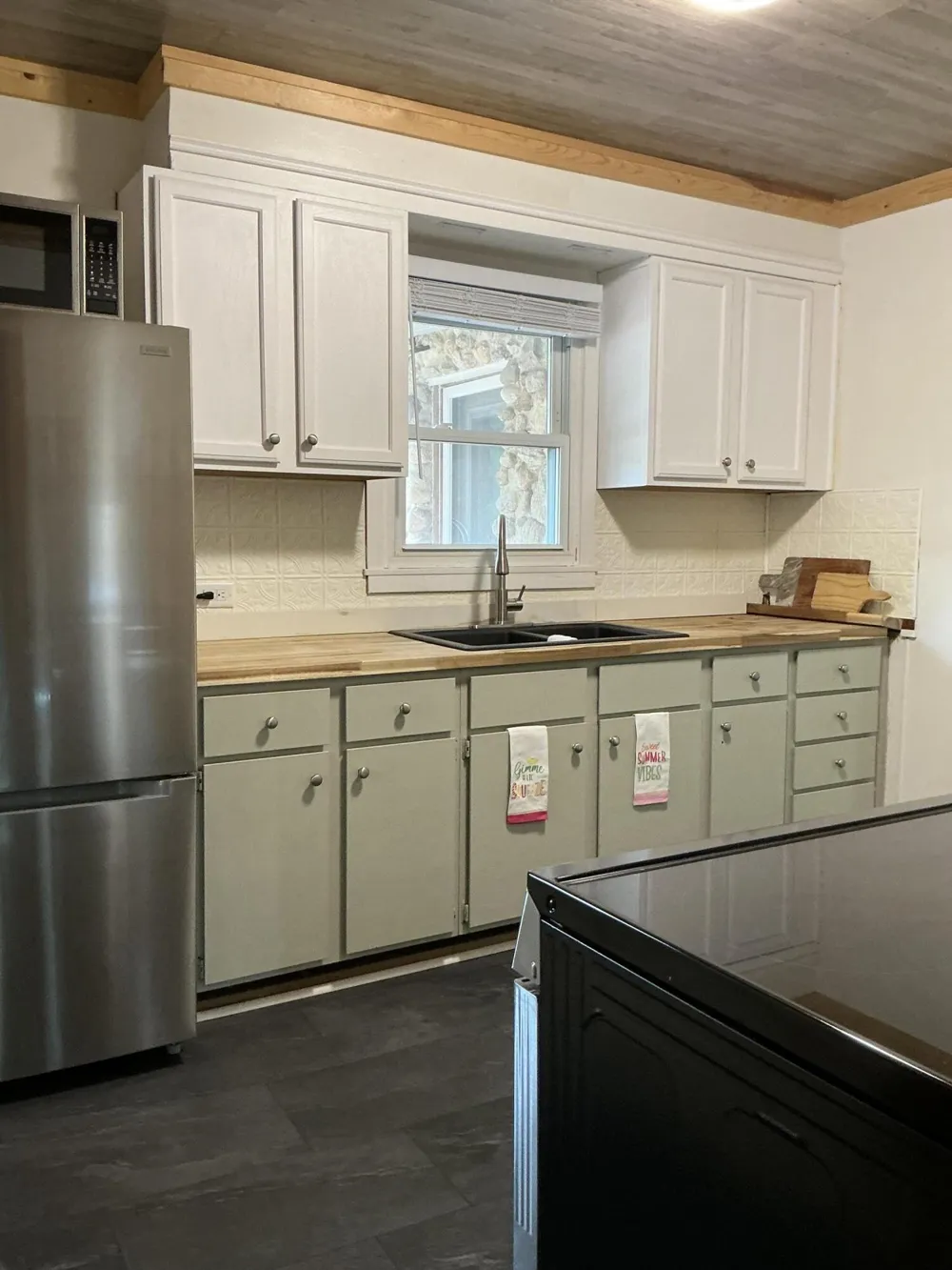 82248 45th Avenue Coloma, MI 49038