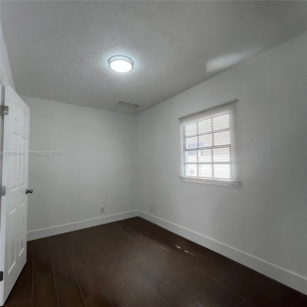 8 S C St Lake Worth, FL 33460
