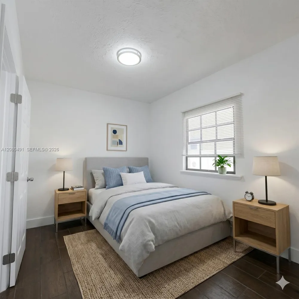 8 S C St Lake Worth, FL 33460