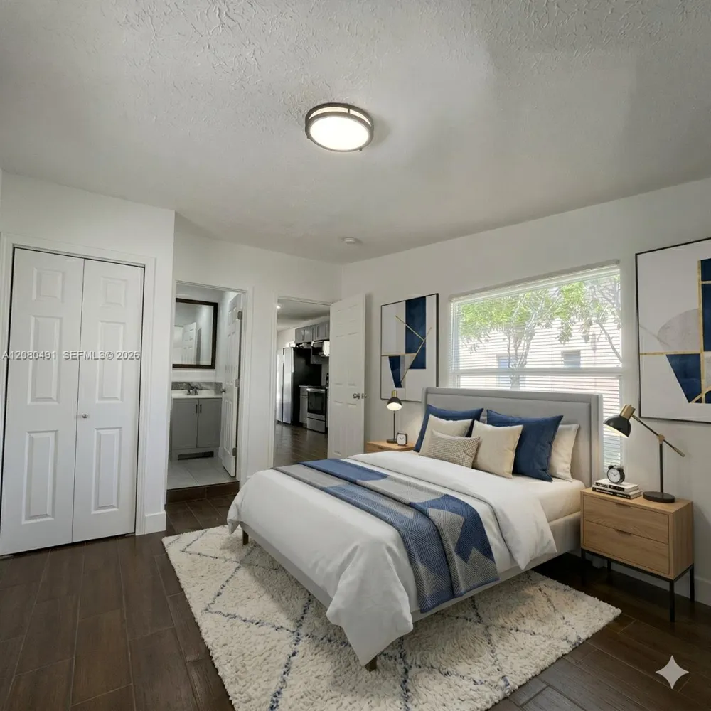 8 S C St Lake Worth, FL 33460
