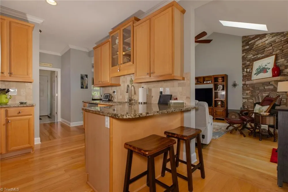 196 Freemont Drive Thomasville, NC 27360