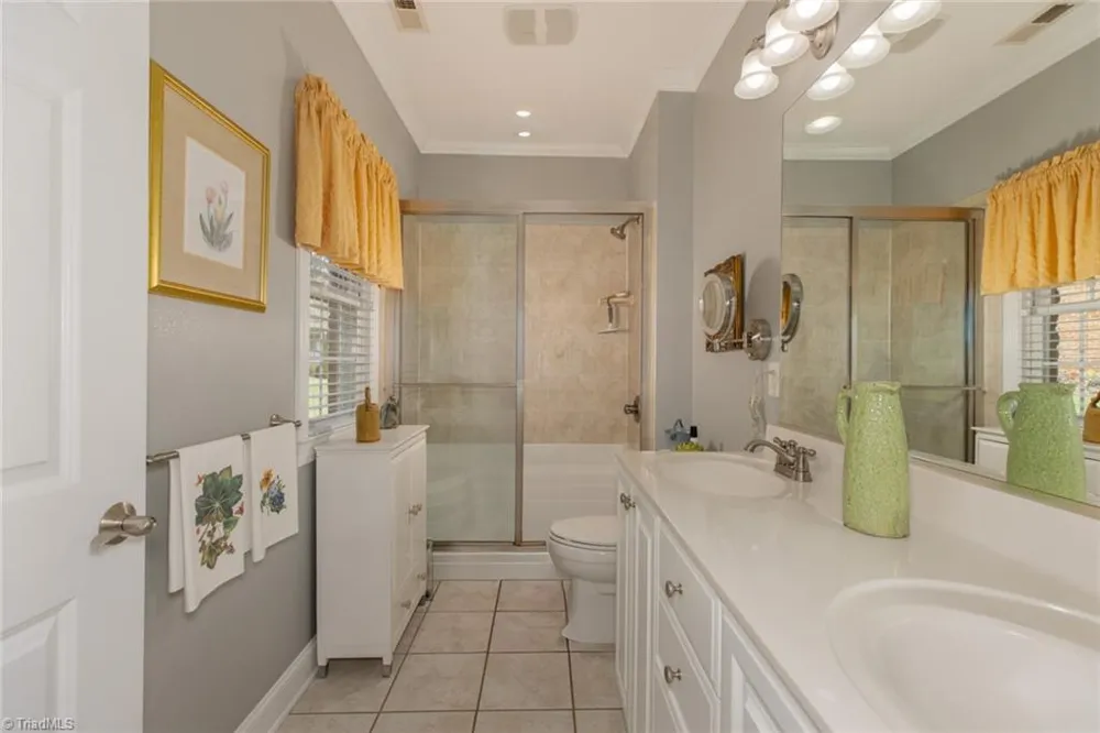 196 Freemont Drive Thomasville, NC 27360