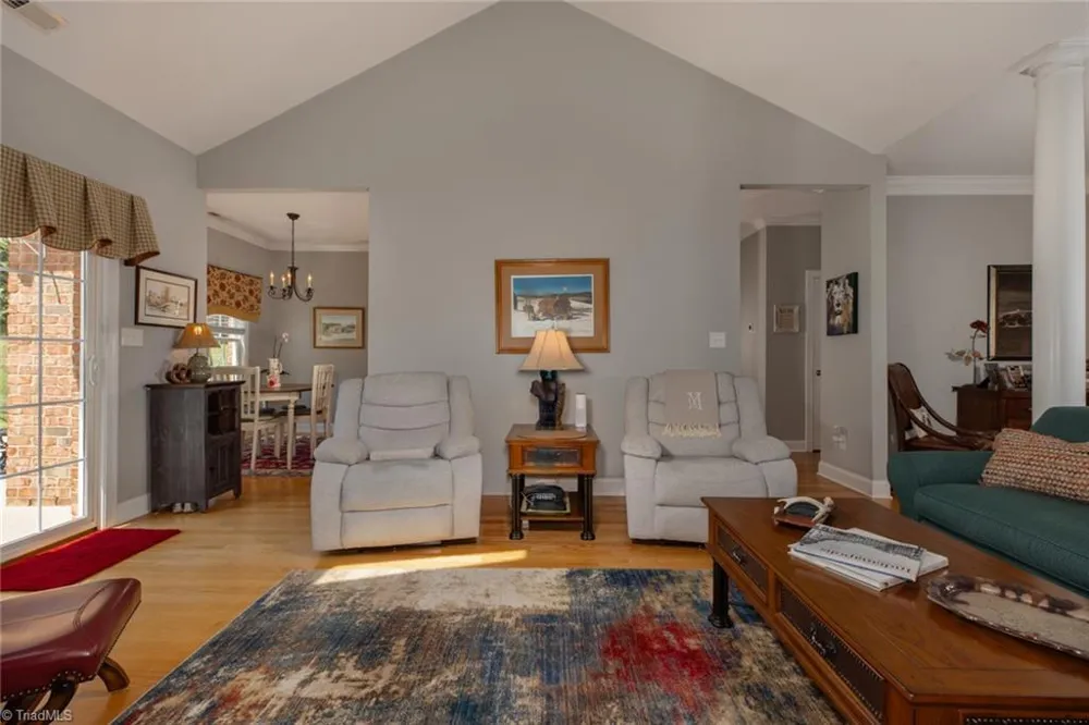 196 Freemont Drive Thomasville, NC 27360