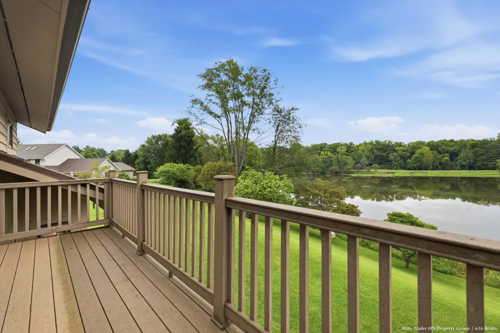 10767 Meadowbrook Court Oronoko Charter Township, MI 49103