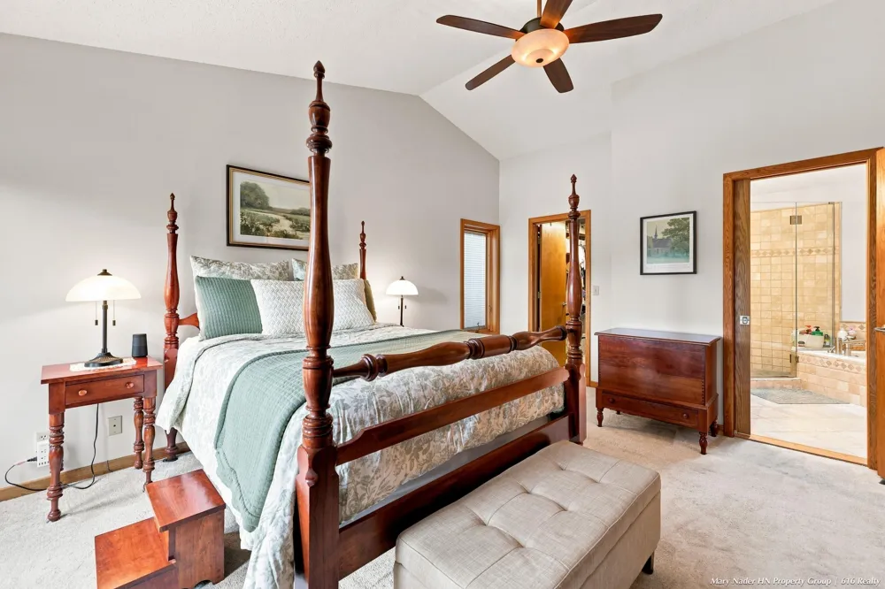 10767 Meadowbrook Court Oronoko Charter Township, MI 49103