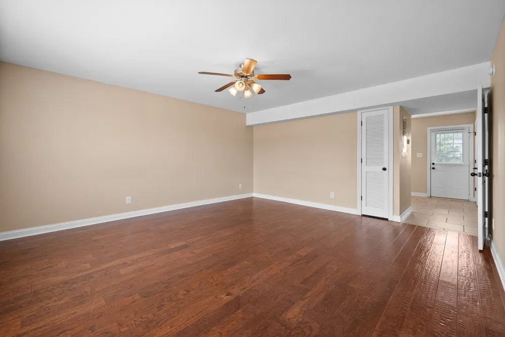 1801 Beckett Drive #B Clarksville, TN 37042