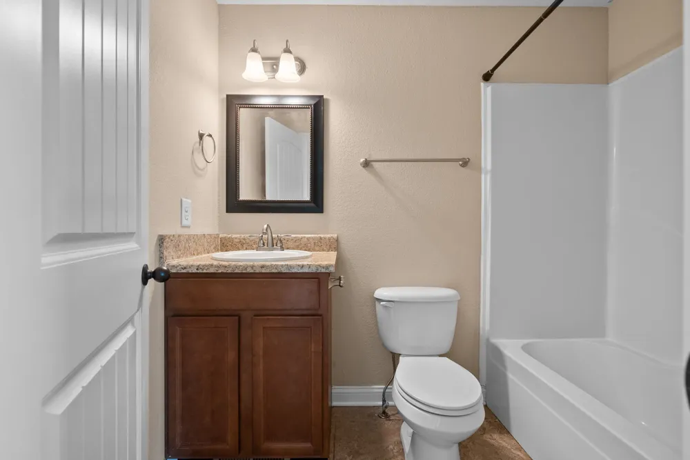 1801 Beckett Drive #B Clarksville, TN 37042
