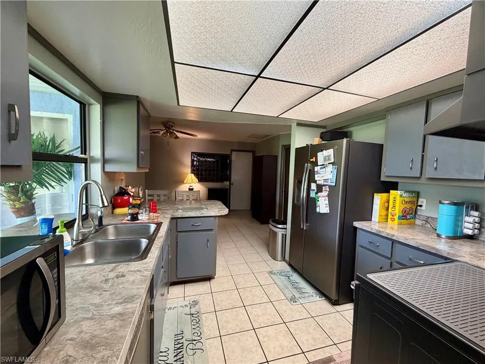 1435 SE 19th Street Cape Coral, FL 33990