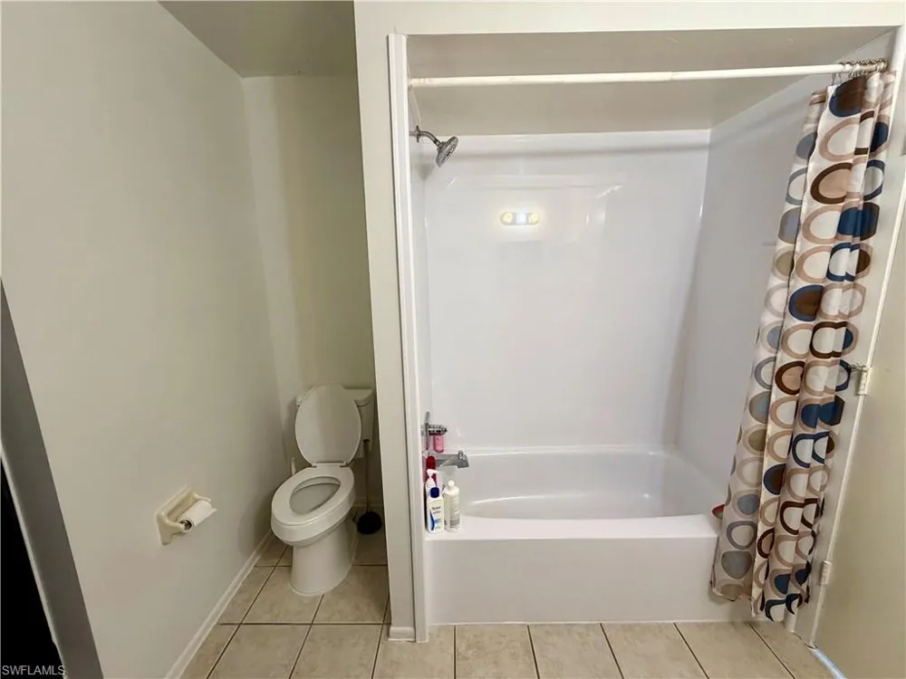 1435 SE 19th Street Cape Coral, FL 33990