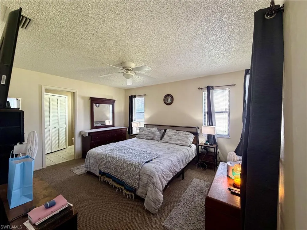 1435 SE 19th Street Cape Coral, FL 33990