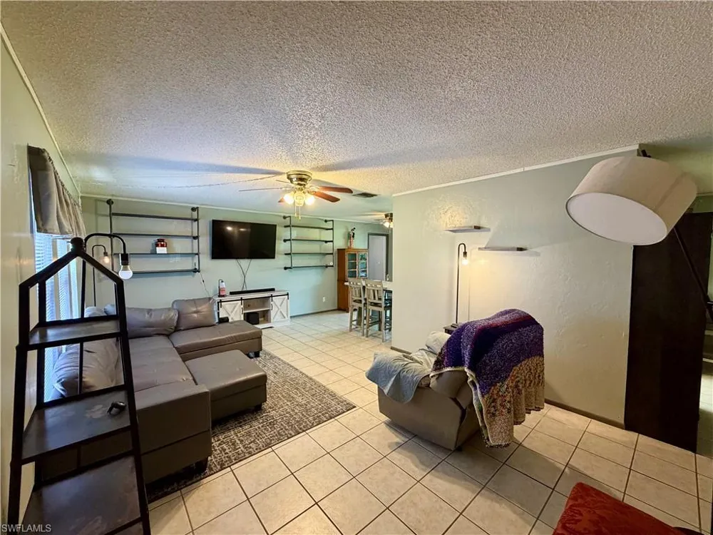 1435 SE 19th Street Cape Coral, FL 33990