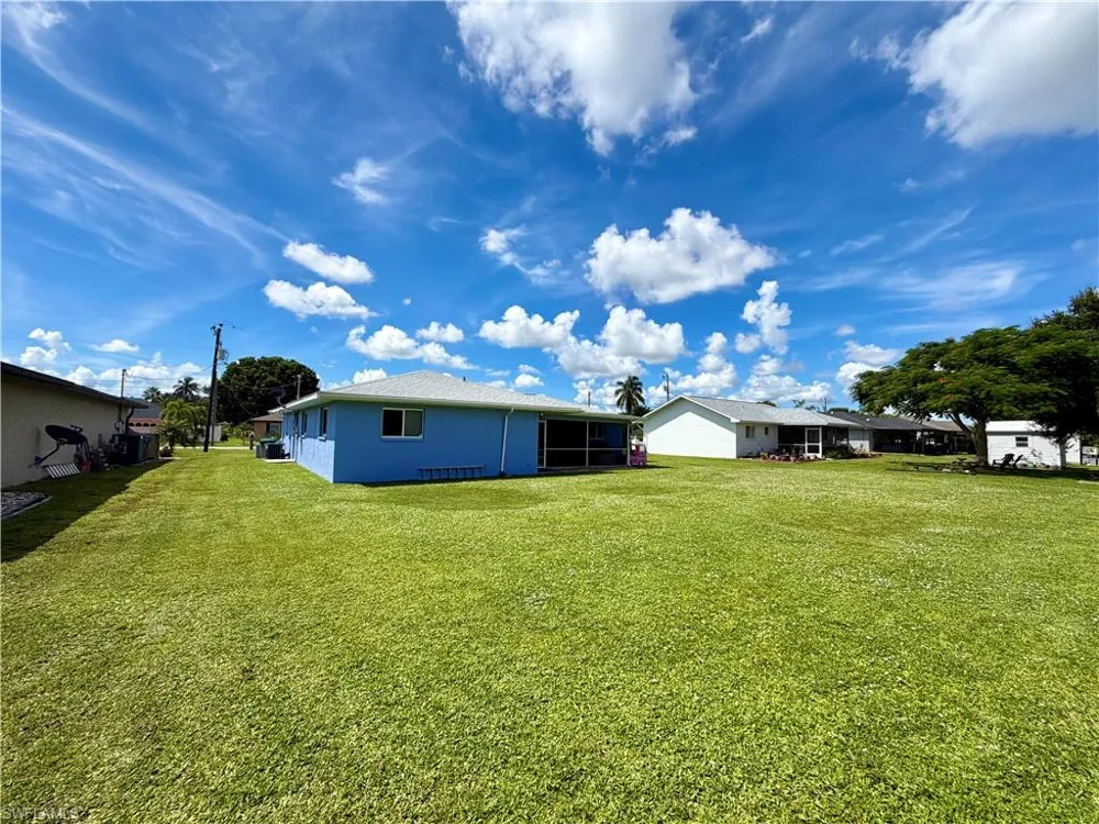 1435 SE 19th Street Cape Coral, FL 33990