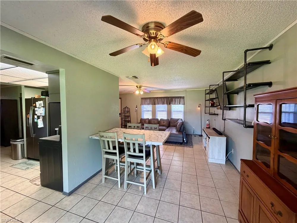 1435 SE 19th Street Cape Coral, FL 33990