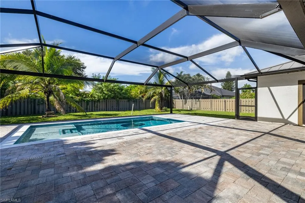 2202 NE 5th Terrace Cape Coral, FL 33909