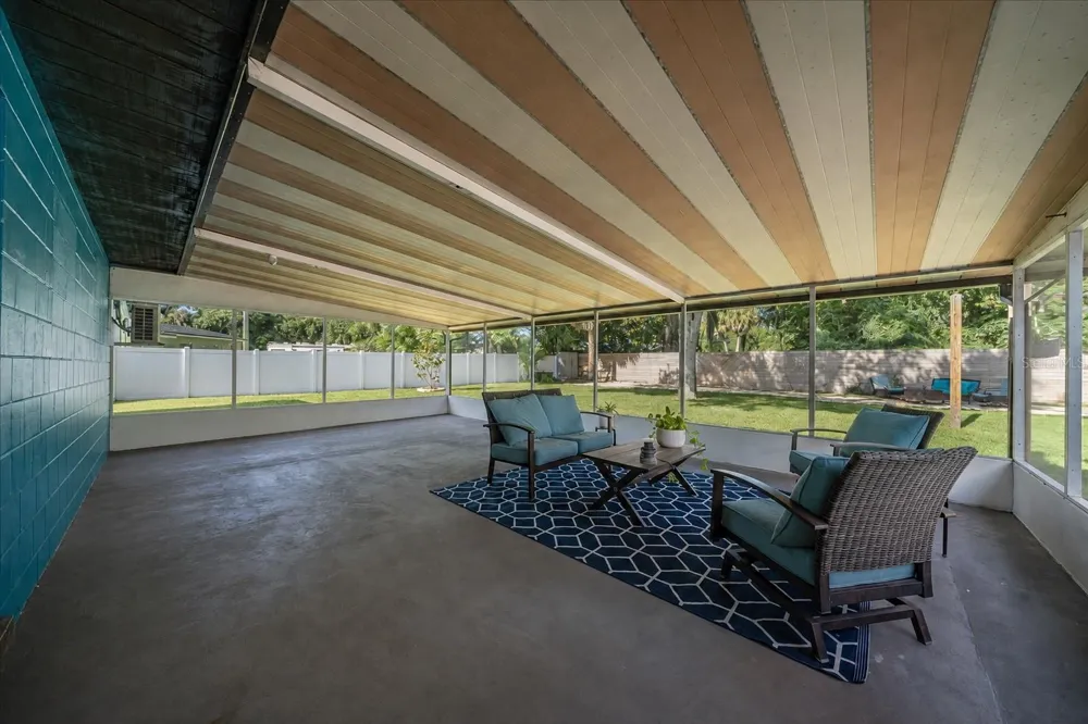 1005 PERKINS STREET Leesburg, FL 34748