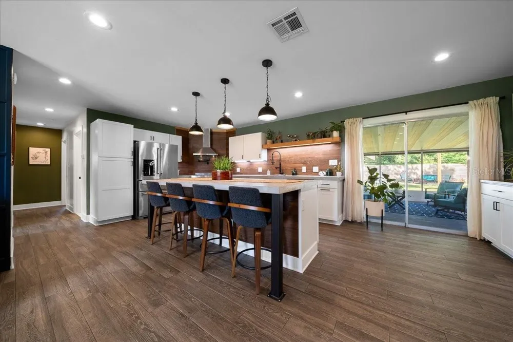 1005 PERKINS STREET Leesburg, FL 34748