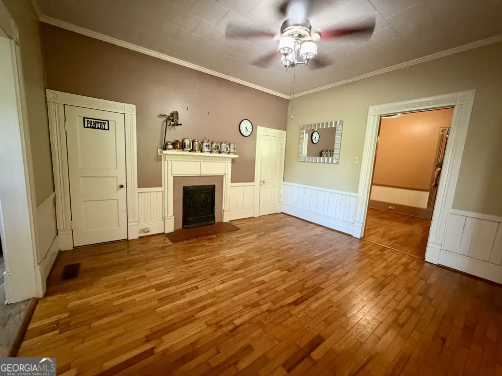 312 N Line ST Dexter, GA 31019