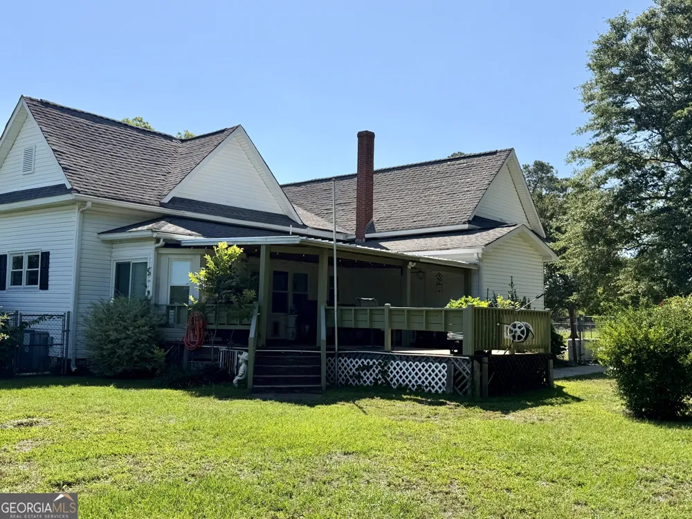 312 N Line ST Dexter, GA 31019