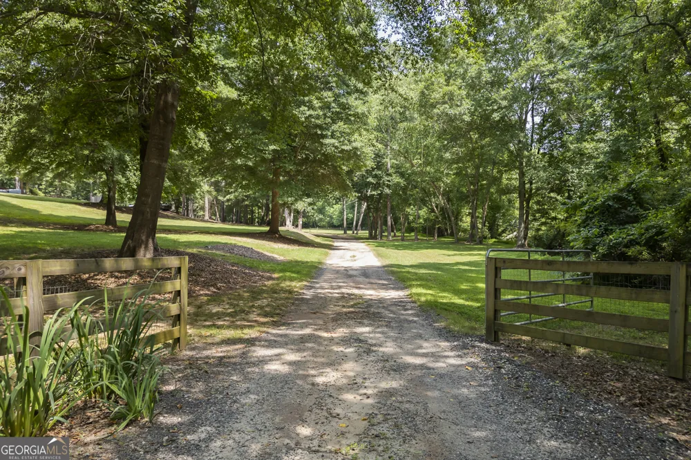 3651 Chandler Haulk RD Loganville, GA 30052