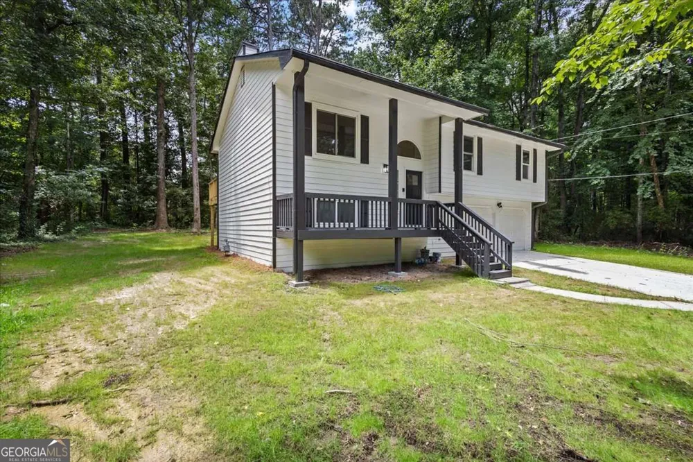 2152 Cedar Creek LN Lithia Springs, GA 30122