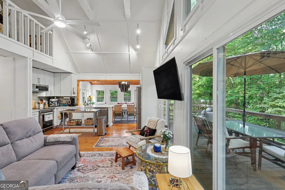 122 Navigator LN Tiger, GA 30576