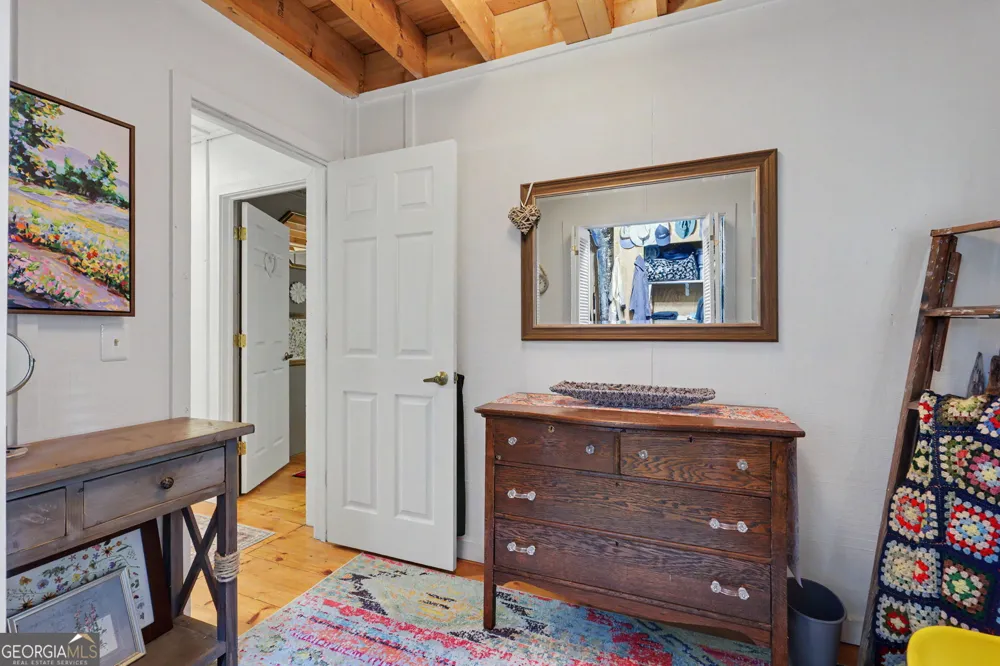 122 Navigator LN Tiger, GA 30576