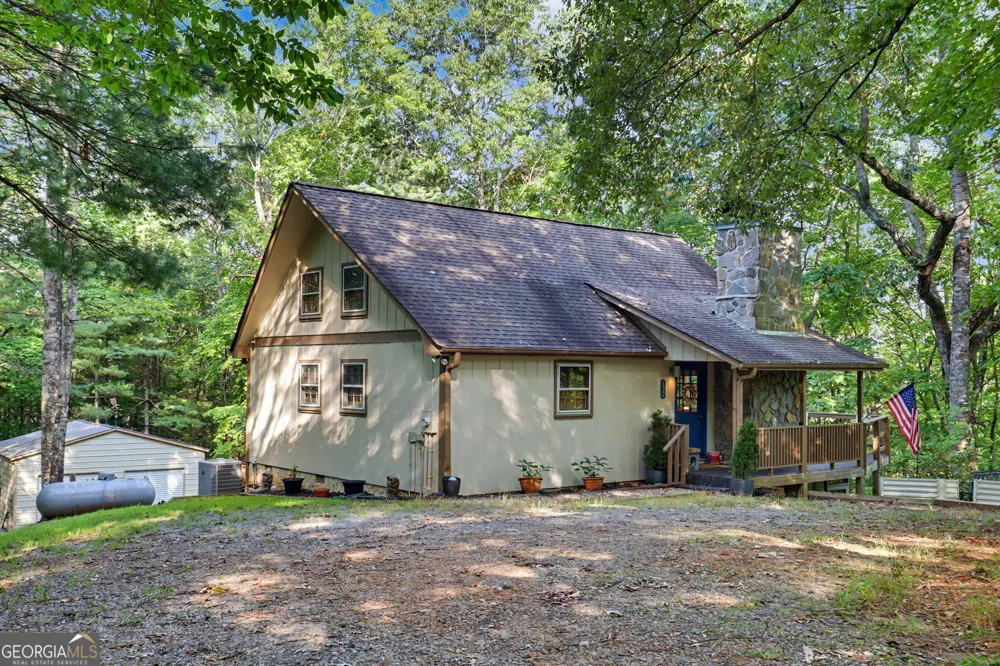 122 Navigator LN Tiger, GA 30576