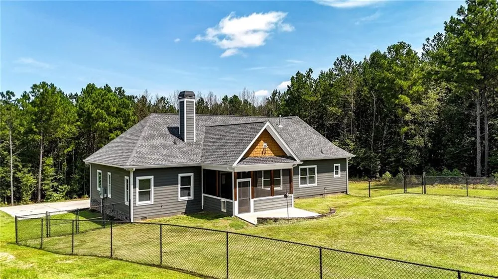 368 Pine Road Rockmart, GA 30153