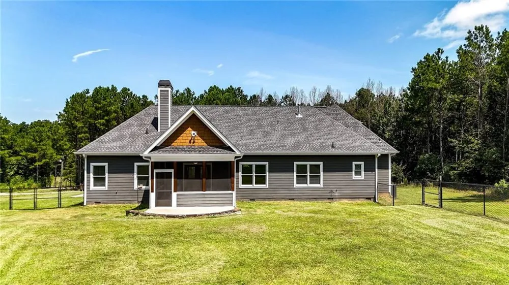 368 Pine Road Rockmart, GA 30153