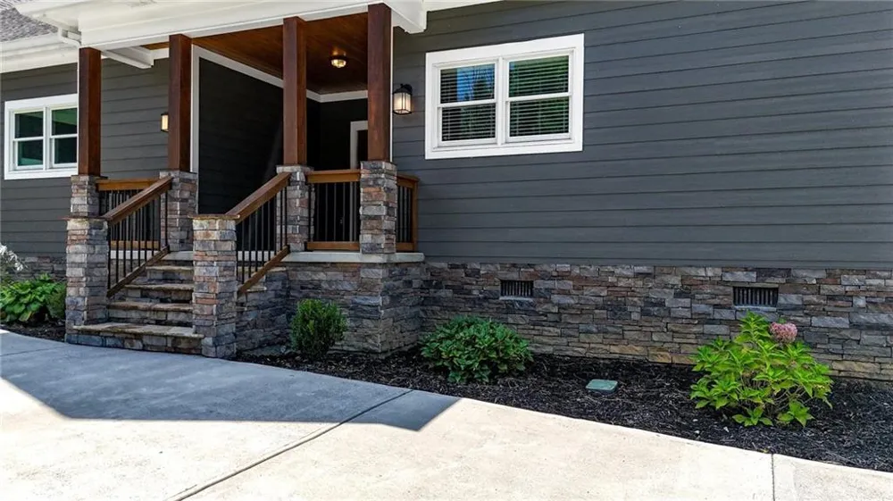 368 Pine Road Rockmart, GA 30153