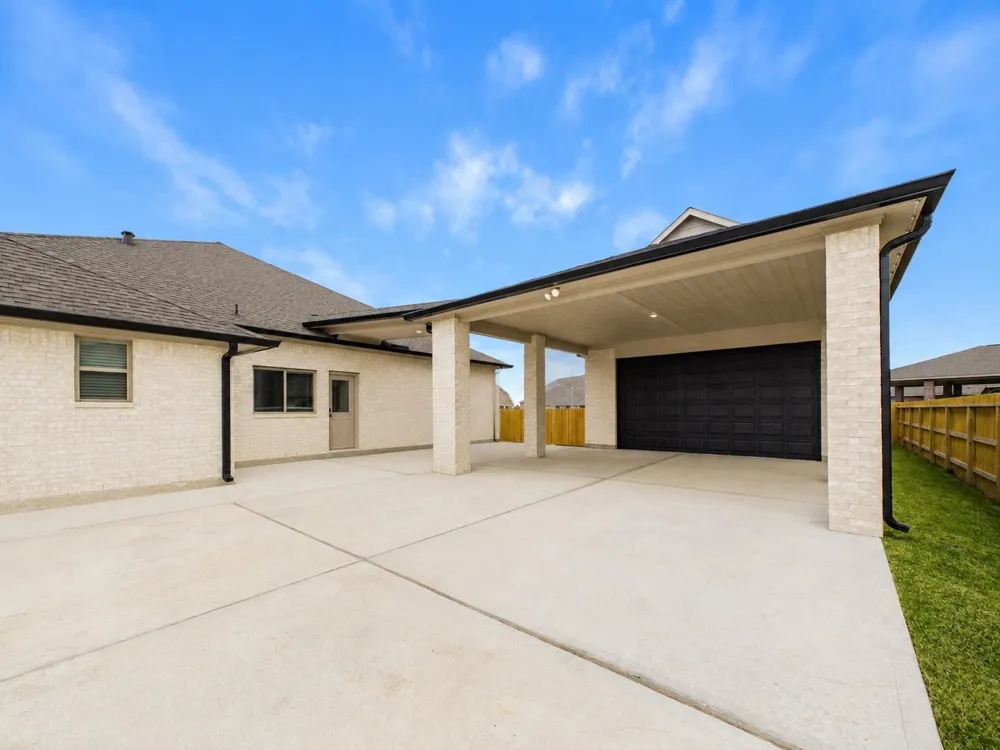 2101 Kimberly Way League City, TX 77539