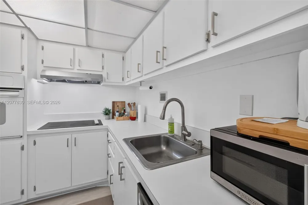 1000 West Ave #509 Miami Beach, FL 33139